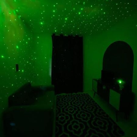 Explore O Universo, Flat Tematico Espacial Perto Da Avenida Fraga Maia Фейра-де-Сантана Екстер'єр фото