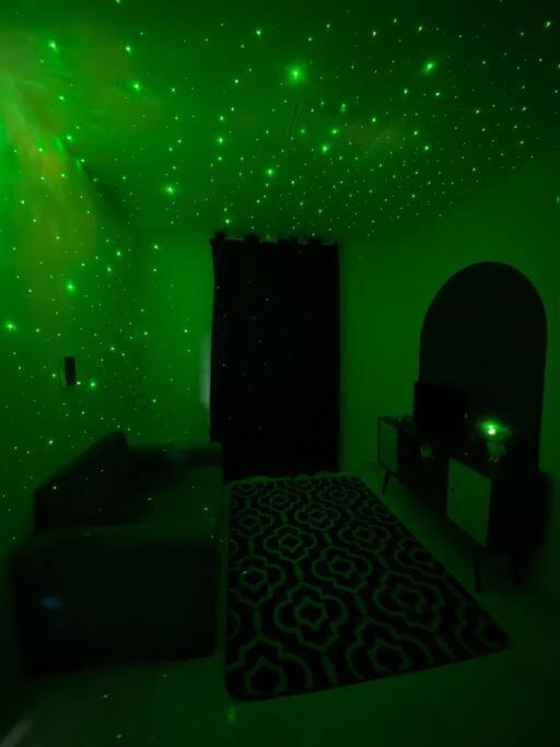 Explore O Universo, Flat Tematico Espacial Perto Da Avenida Fraga Maia Фейра-де-Сантана Екстер'єр фото